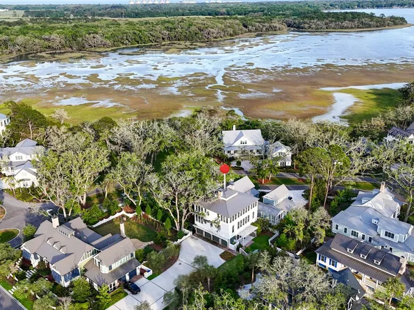 129 Crane Island Dr, Fernandina Beach, FL 32034