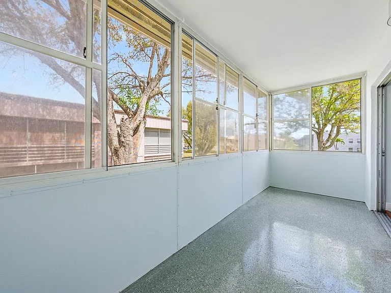 507 Capri Pl #K — Photo 15