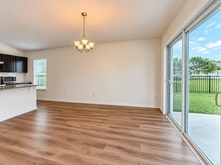 817 Trellis Bay Dr — Photo 6