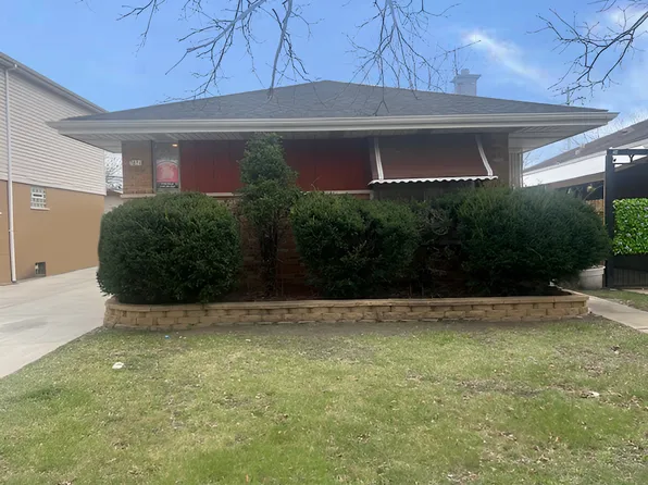 7821 S Reilly Ave, Chicago, IL 60652