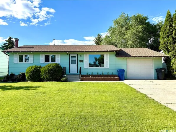92 Redwood DRIVE, Yorkton, SK S3N 2X7
