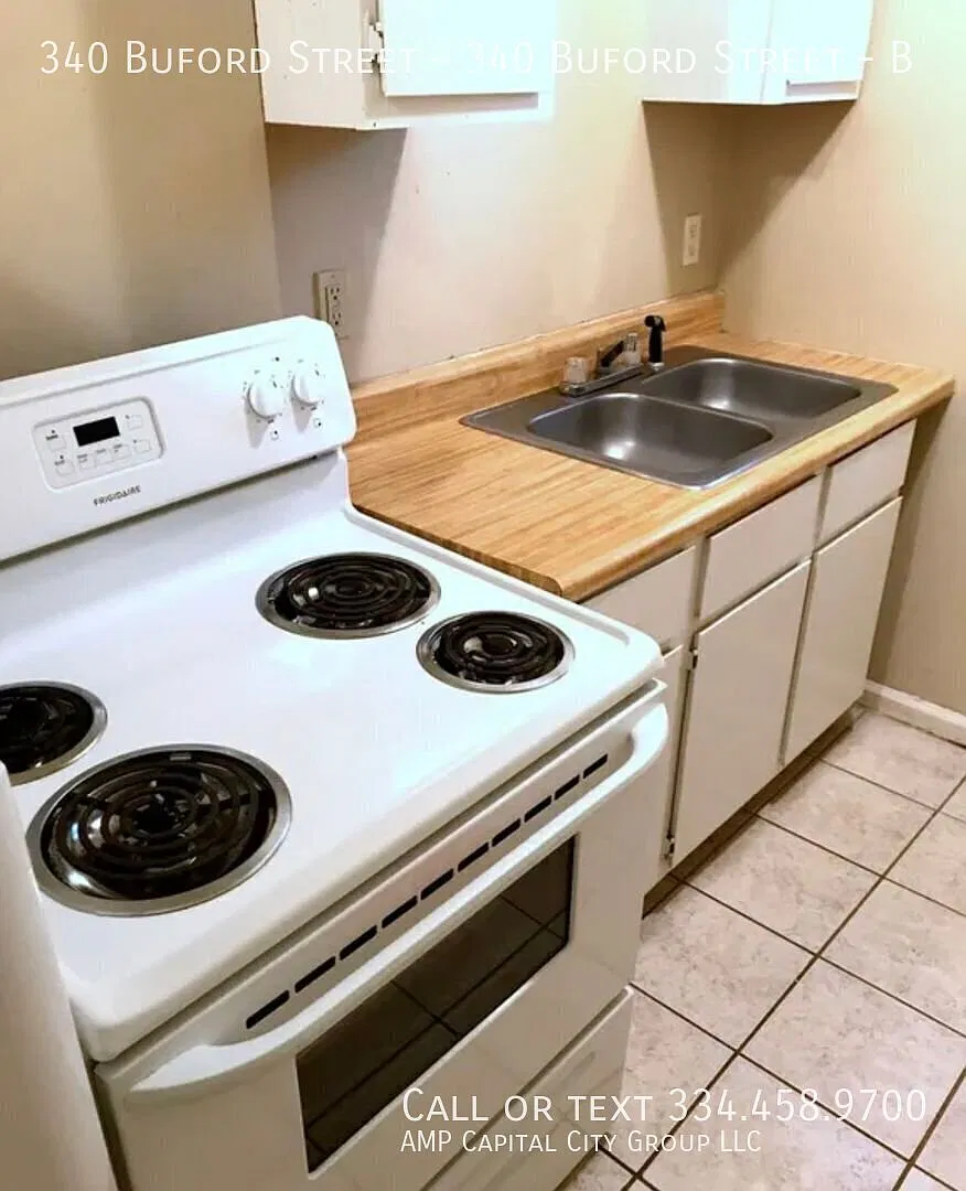 Cute & Convenient 2BR/1 Bathroom Unit Near Downtown Montgomery — Photo 4