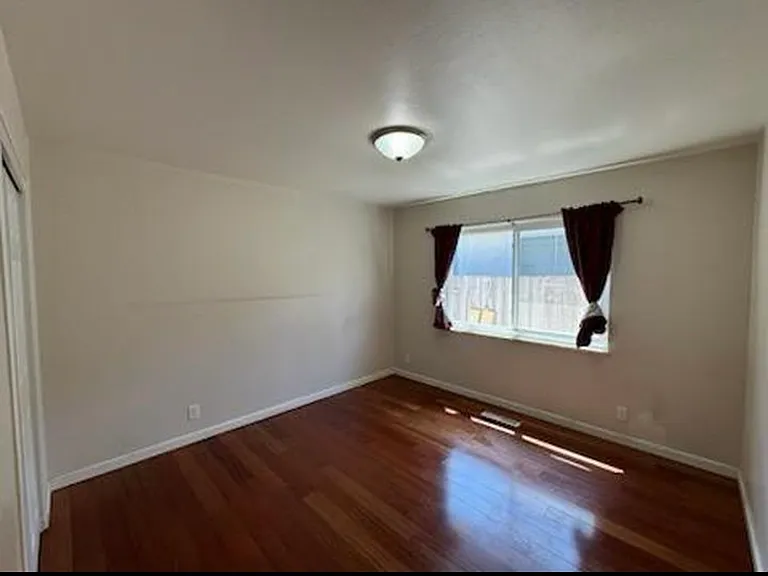 5005 Alan Ave — Photo 9