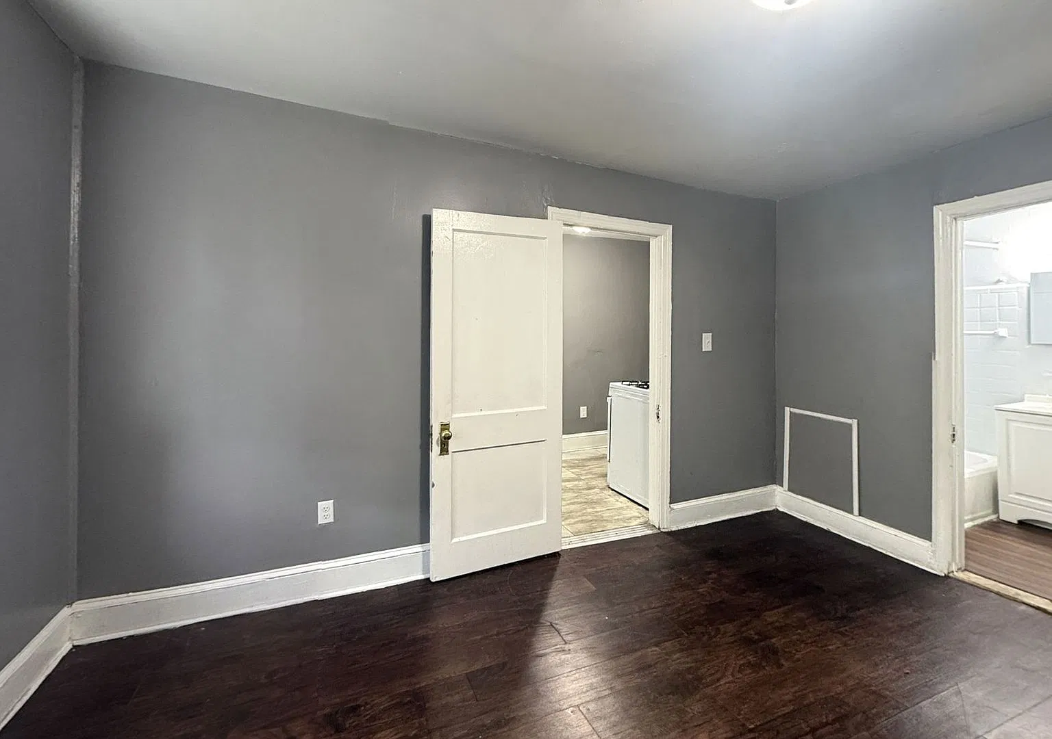 1502 Harrison Street — Photo 4