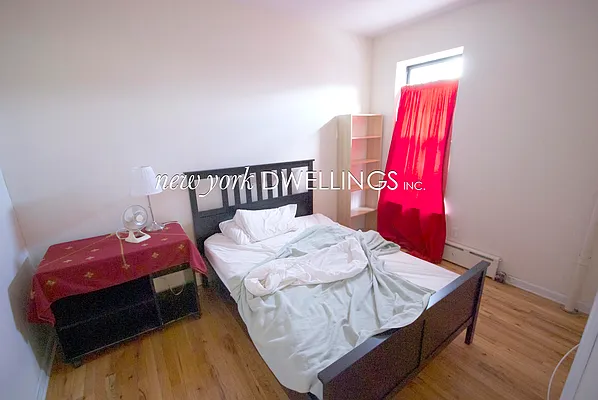 Rented by New York Dwellings LLC | media 28