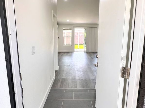 711 W Provential Dr APT C