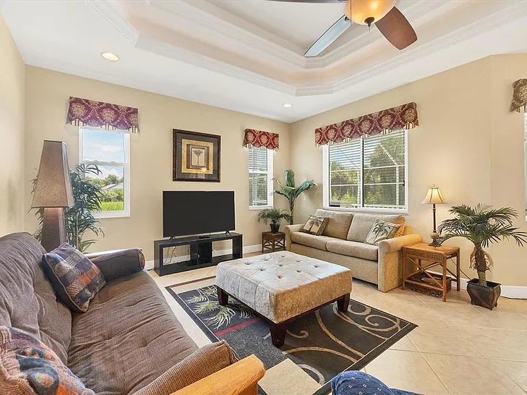 50 Barracuda Dr — Photo 13