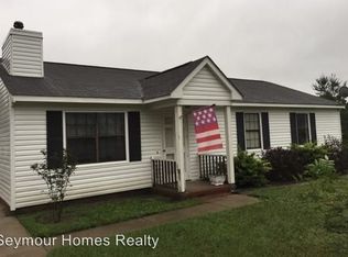 102 Donna Dr, Pikeville, NC 27863