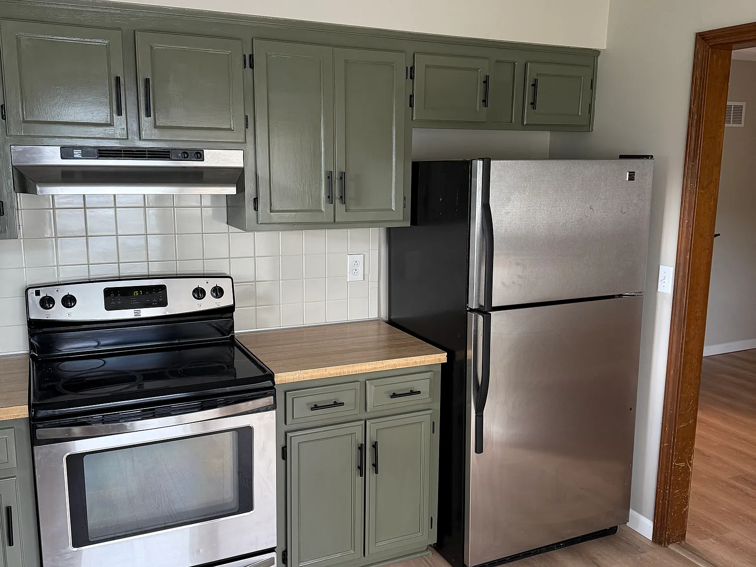 3 bed, 1300 sqft, $1,850 — Photo 4