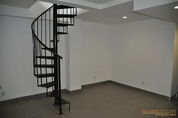 Rented by aptsandlofts.com | media 16