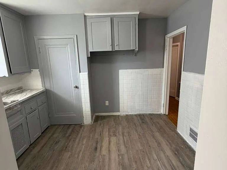 16137 Prevost St — Photo 14