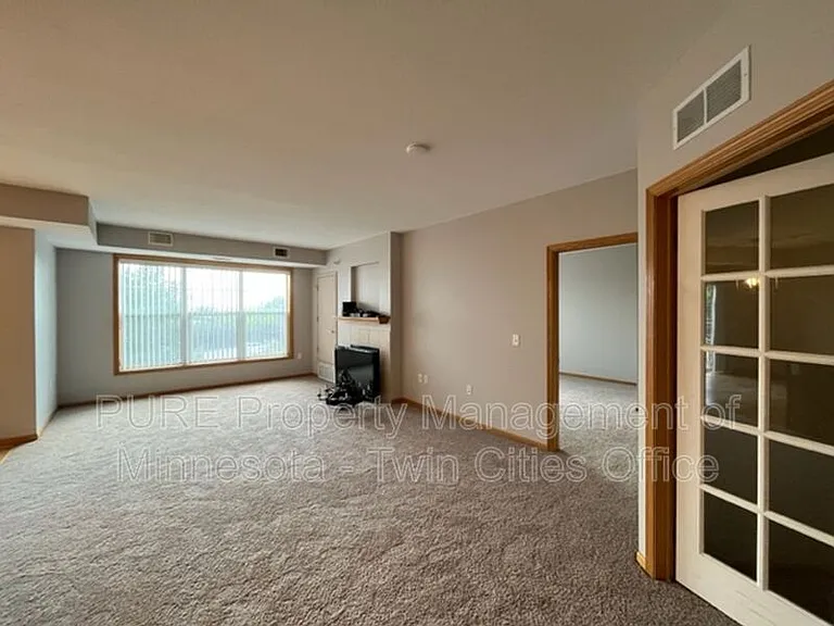 1800 Graham Ave #224 — Photo 3