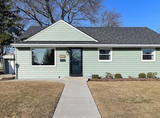 1015 5th Ave, Grafton, WI 53024