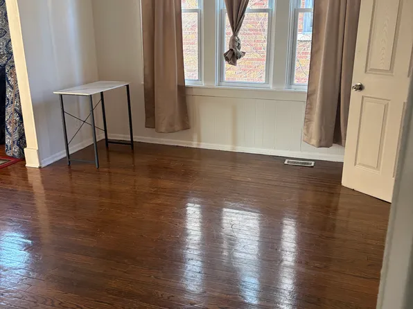 12871 Syracuse St Unit 1, Hamtramck, MI 48212