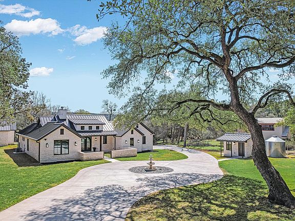 2nd image of 312 Rancho Grande Dr