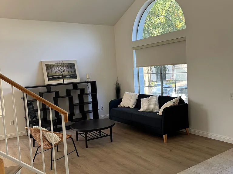 735 Blake Rd #3 — Photo 4