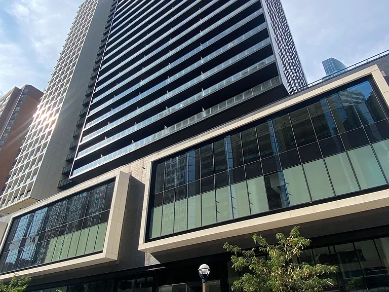 20 Edward St #1713 — Photo 1