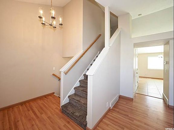 5th image of 1585 W Erickson Park Dr