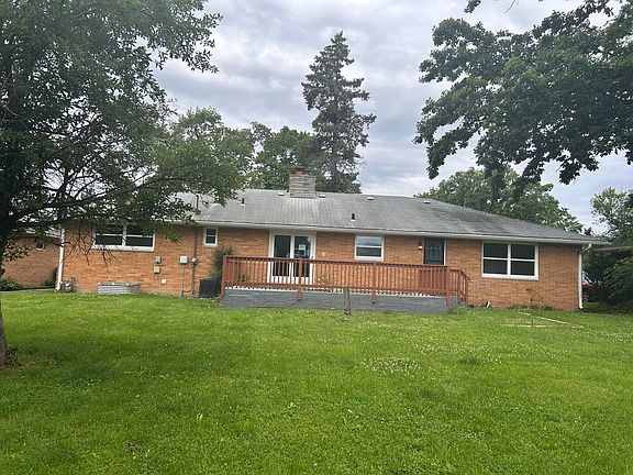 3rd image of 5429 Dexter Dr