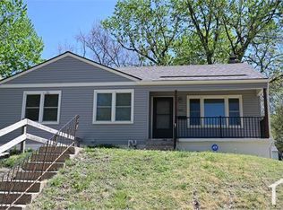 7421 Park Ave, Kansas City, MO 64132