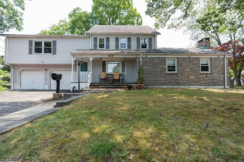 310 Spring Valley Rd, Paramus, NJ 07652 MLS 3854819 Zillow