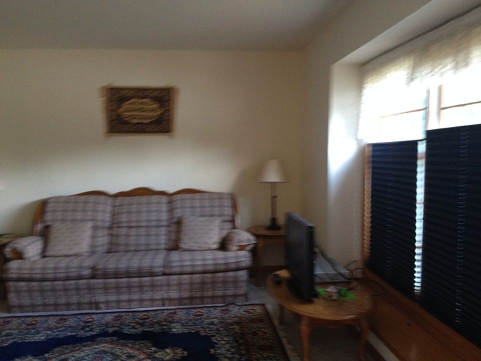 2nd image of 5021 Runnymede Dr