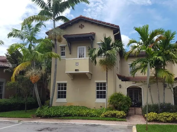 1024 SW 146th Ter, Pembroke Pines, FL 33027