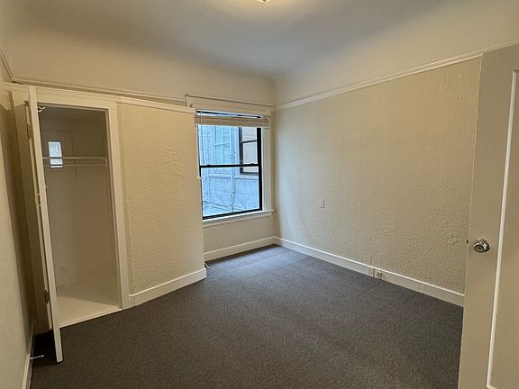 3rd image of 4405 California St APT 3