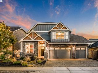 15492 SE Pioneer Dr, Clackamas, OR
