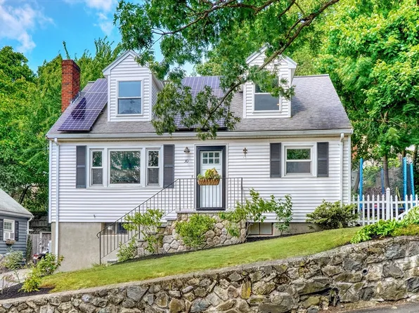 30 Hancock St, Melrose, MA 02176