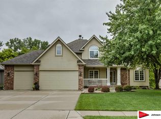 5615 S 170th St, Omaha, NE 68135