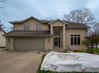 3103 Green View Dr, Eau Claire, WI 54703