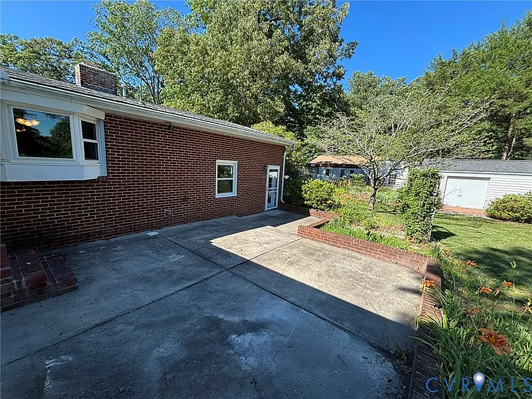 3511 New Kent Hwy — Photo 4