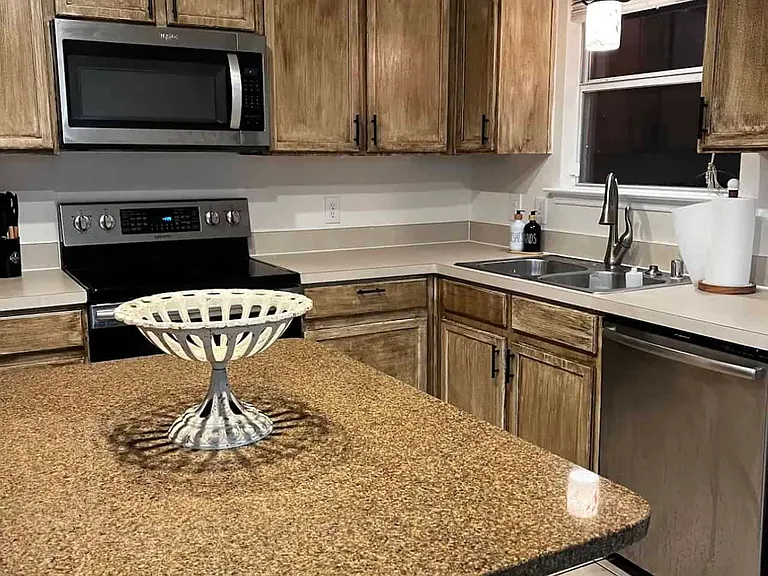 4512 Claret Ct — Photo 9