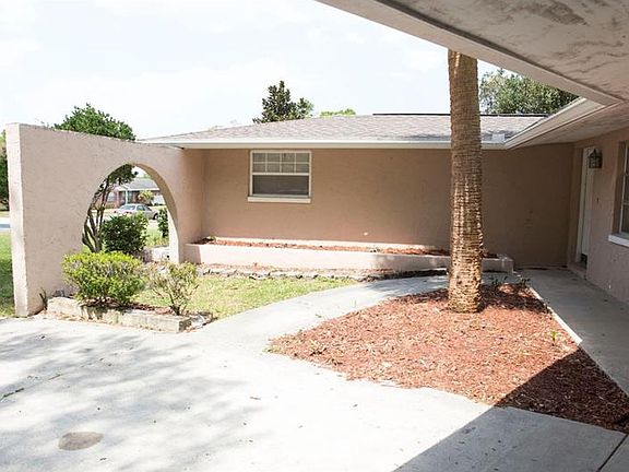 3rd image of 4628 Burgundy Pl