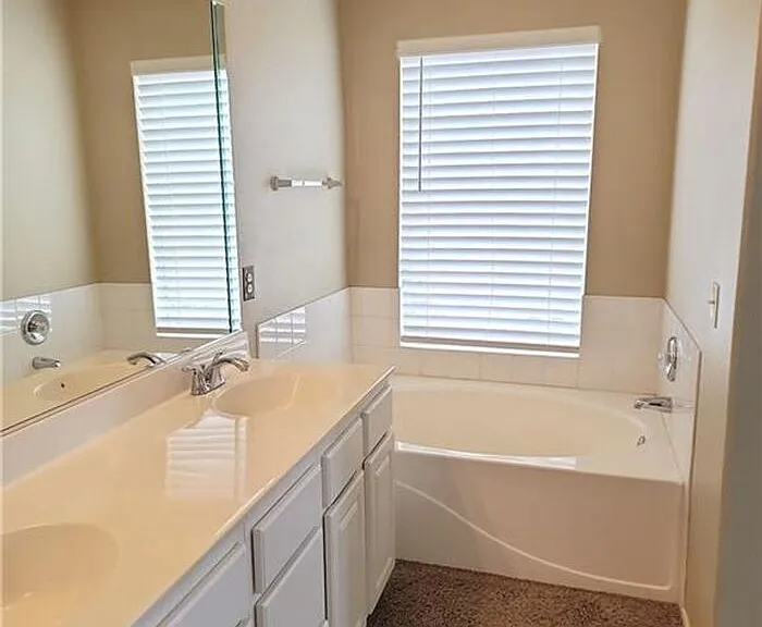638 Solitude Point Ave — Photo 17