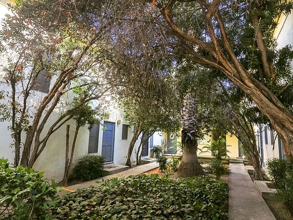 2nd image of 484 Mariposa Ave #M-g