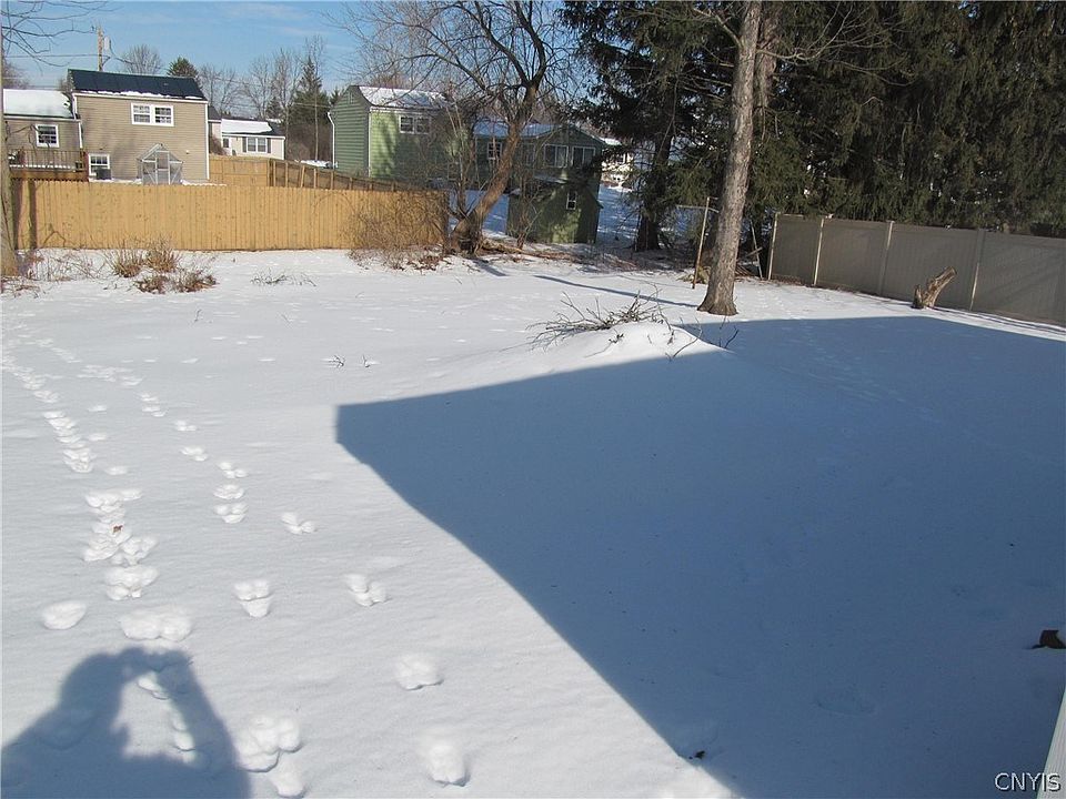 2nd image of 306 Rita Dr