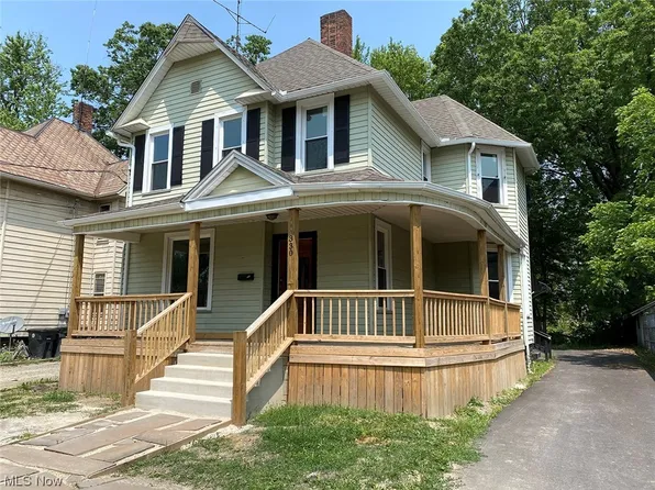 330 Vine Ave NE, Warren, OH 44483