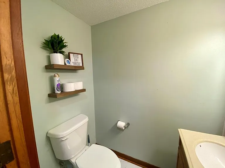 2112 Westfield Dr — Photo 22