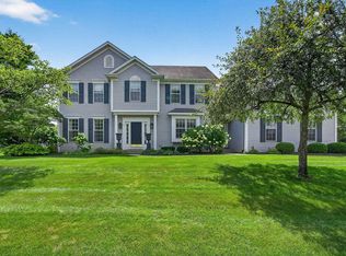 50727 Pickett Ridge Ct, Granger, IN 46530