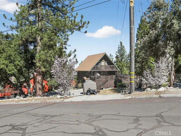 1800 Bernina Dr, Pine Mountain Club, CA 93222