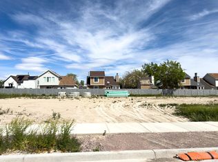 1412 W Jordan Height Ln W, West Jordan, UT 84088