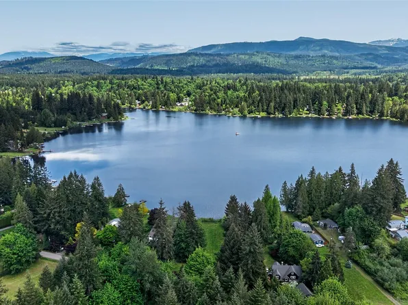 107 XX W Lake Joy Drive NE, Carnation, WA 98014