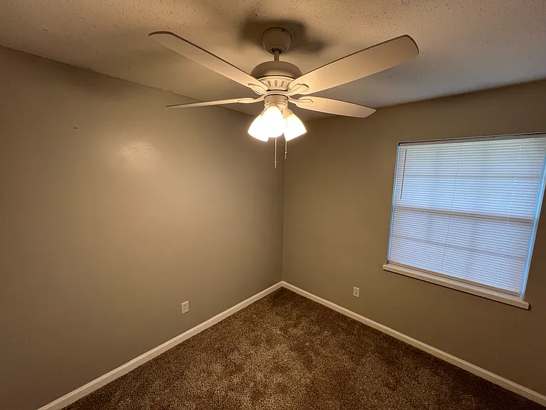 6311 Louisville Ave — Photo 39