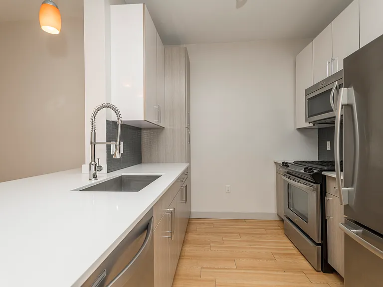 297 D St #102L — Photo 3