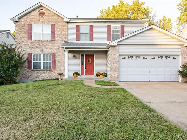 4333 Gemstone Cir, Saint Louis, MO 63125