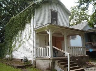 326 SW Tyler St, Topeka, KS 66603