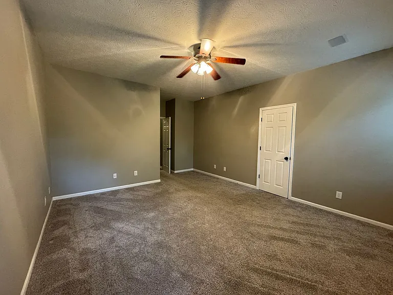 13373 Grosbeak Ct — Photo 10