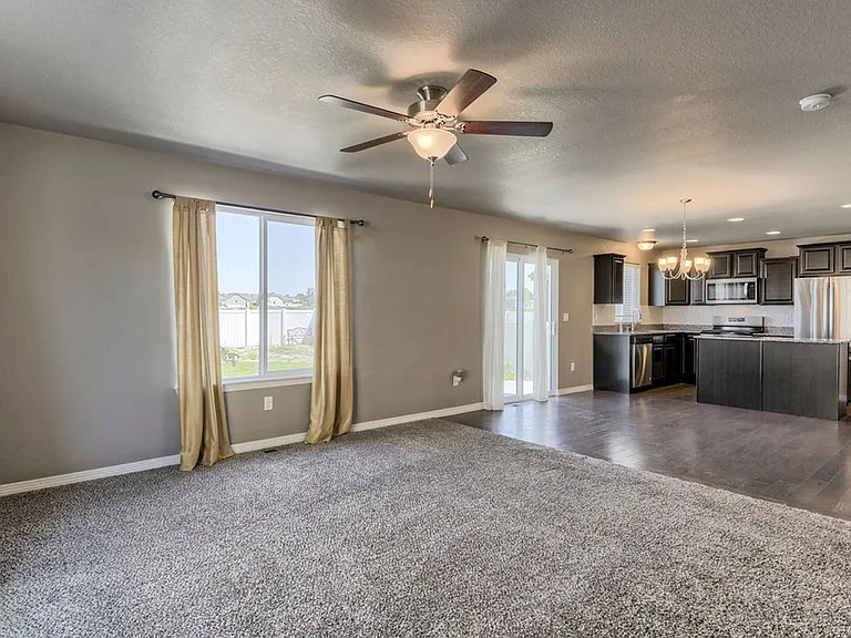 1748 Ruddlesway Dr — Photo 9